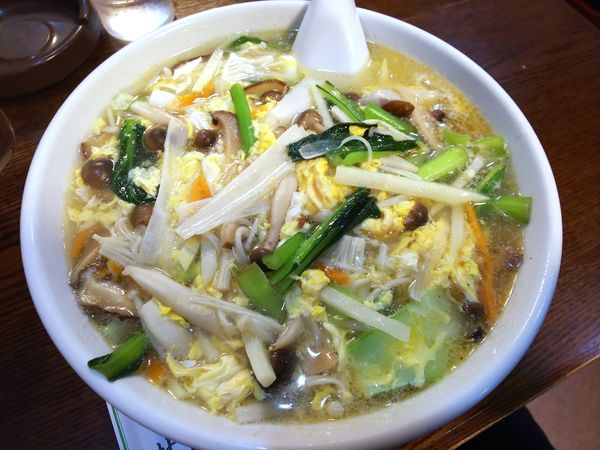 「きのこそば　900円」@林華苑の写真