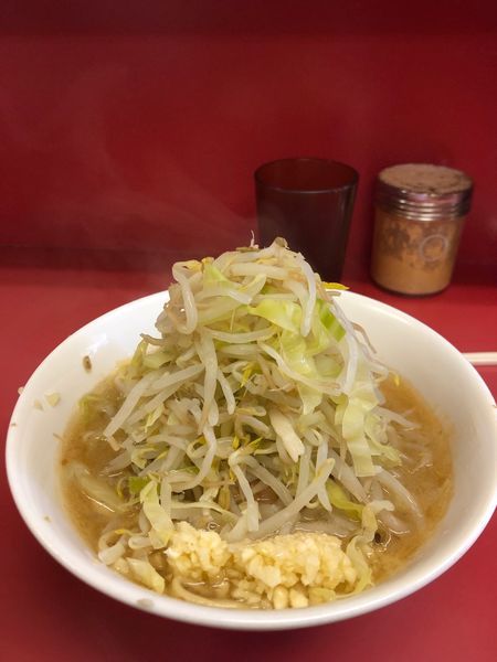 「ラーメン麺少なめにんにくアブラ」@ラーメン二郎 ひばりヶ丘駅前店の写真