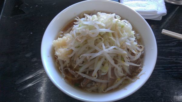 「ラーメン麺半分700円」@ラーメン二郎 茨城守谷店の写真