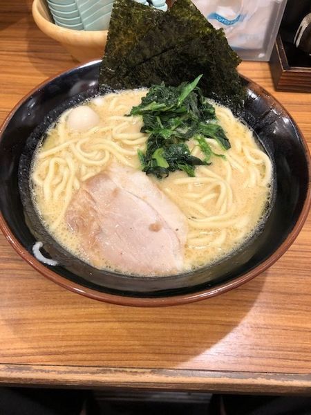 「ラーメン」@横浜家系ラーメン 壱角家 西川口店の写真