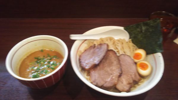 「特製胡麻つけ麺(大盛り)」@拉麺 阿修羅 船橋本店の写真