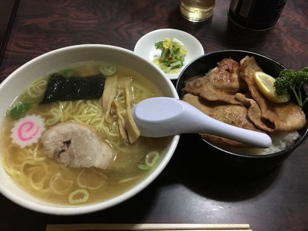 「ラーメン・焼肉丼コンビ」@光月軒の写真