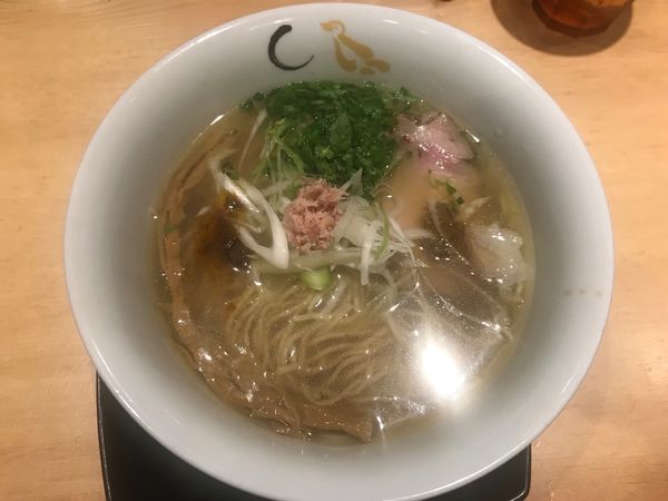 「真鯛と蛤の塩そば」@SOBAHOUSE 金色不如帰 新宿御苑本店の写真