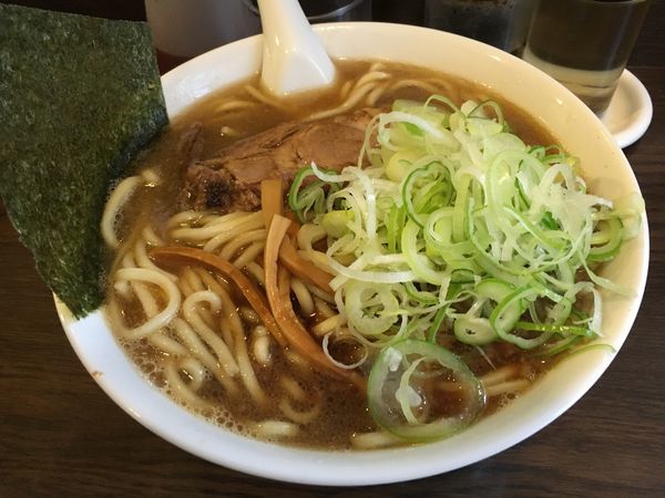 「らーめん」@麺舗十六の写真