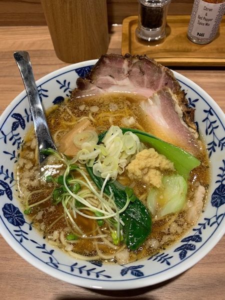 「生姜醤油ラーメン 800円」@Niiの写真