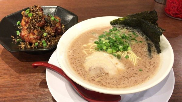 「ラーメン」@ばってんラーメン 町田店の写真