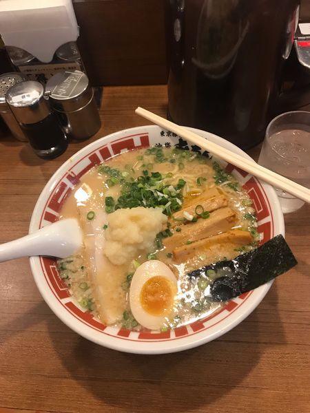 「東京とんこつらーめん」@屯ちん 池袋西口店の写真