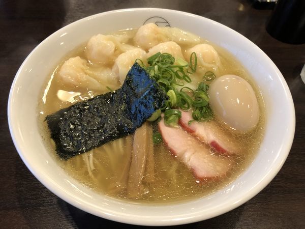 「白だしエビワンタン麺大盛と味玉」@八雲の写真
