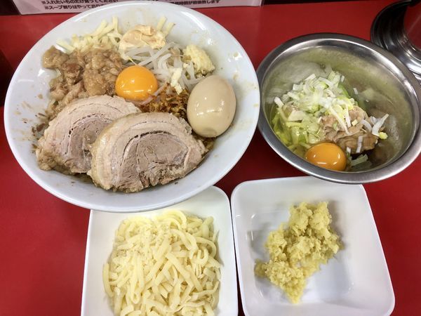 「まぜそば￥780+スキヤキ100+チーズ100+生姜30」@ラーメン一心の写真