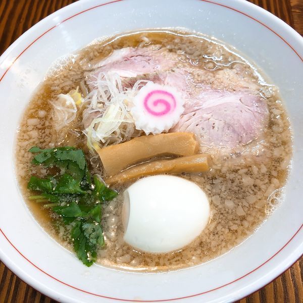 「醤油ラーメン ¥700＋味玉 ¥100」@拉麺 イチバノナカの写真