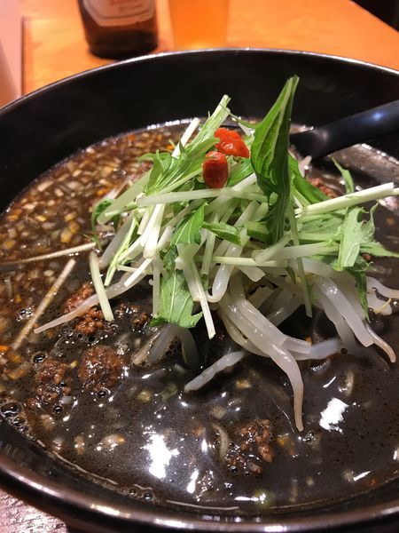 「黒胡麻担々麺」@天神ササラの写真