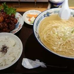 甲州鳥モツ煮セット（塩）1280円