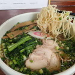 地鶏ラーメン＋九条ネギ（７５０円）