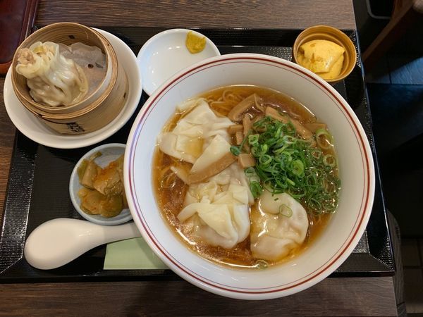 ワンタンメンセット