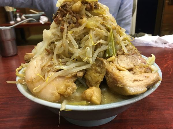「国産ブタメン＋野菜増し＋ちょいアブラ」@ラーメン富士丸 神谷本店の写真