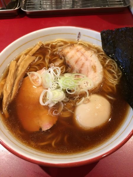 「ミックスラーメン(醤油)780円➕味つけたまご100円」@戸越らーめん えにしの写真