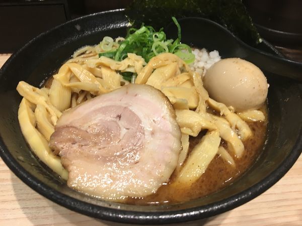 「かつお醤油らぁめん」@小杉らぁめん 夢番地の写真