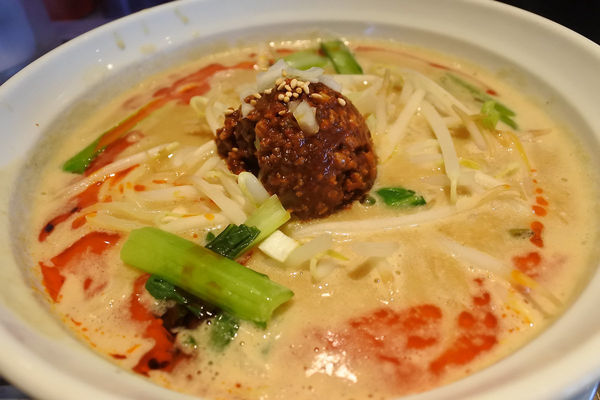 「味噌坦々麺890」@らーめん ちゃん亭の写真