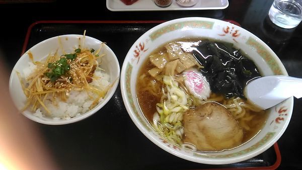 「醤油ラーメンのセット」@ラーメン 竹の写真