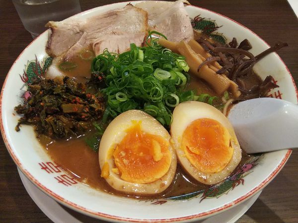 「豚骨醤油」@豪堅ラーメンの写真