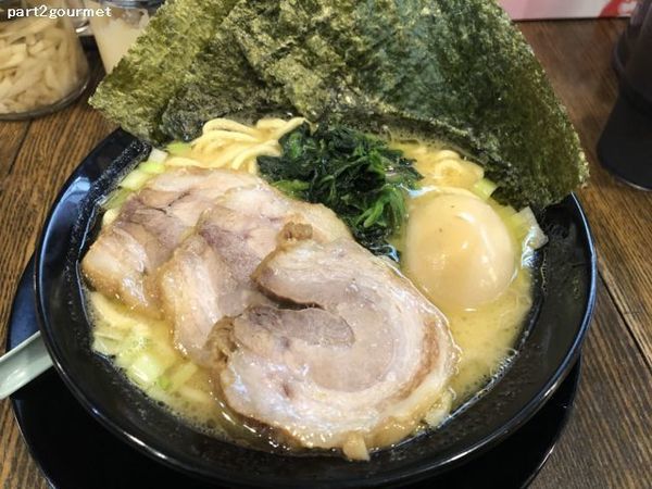 「スペシャルラーメン (930円)」@横浜家系ラーメン さがみ家 インターパーク店の写真