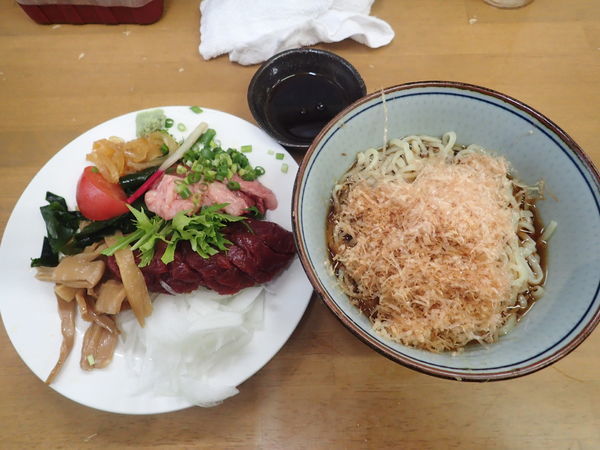 「馬刺し和風冷中Ｓ」@MENYA 食い味の道有楽の写真