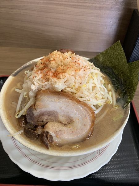 「とみぃず二郎＋麺100」@麺家 とみぃずの写真