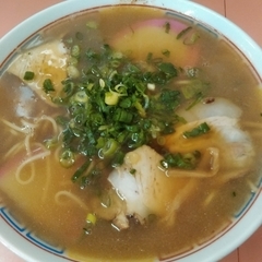 まるやま中華そば店 小松原本店の画像