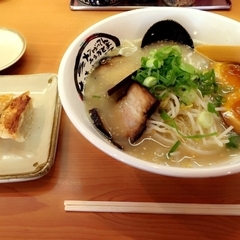 博多ラーメン げんこつ 高槻店の画像
