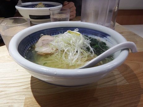 「俺流塩らーめん」@俺流塩らーめん 円山町店の写真