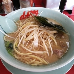 山岡家 京都八幡店の画像