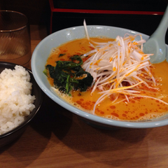 横浜家系らーめん いちばん家 長者町店の画像