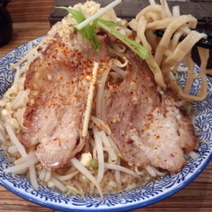 東京とんこつ ましこ亭 竹ノ塚駅前店の画像