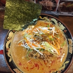 横濱家系ラーメン 神山 加美東店の画像