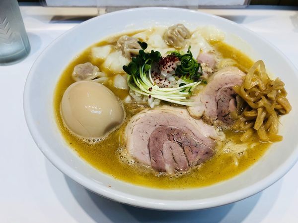 「特製よくばりぱいたん大盛」@らぁ麺 ひなたの写真