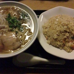 ラーメン居酒屋 集居の画像