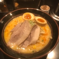 豚白湯味噌ラーメン 咲の画像