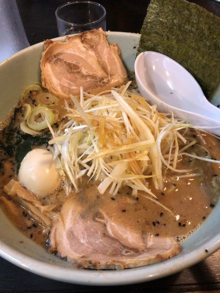 「ネギ味噌ラーメン」@チャーシュー力 V3 三芳店の写真