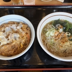 山田うどん 北中店の画像