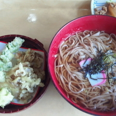 レストランとちの実の画像