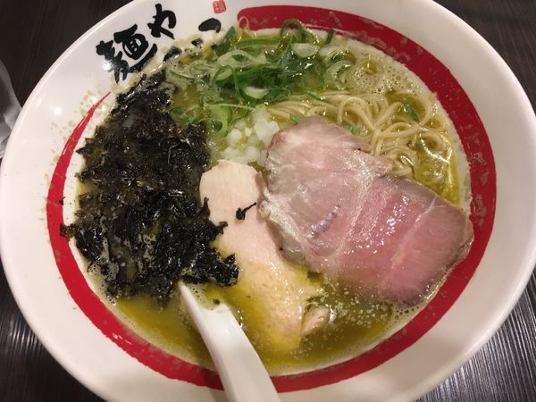 「浅利香味そば」@麺や でこの写真