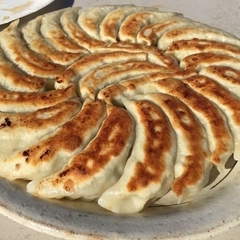 MANABU餃子の画像