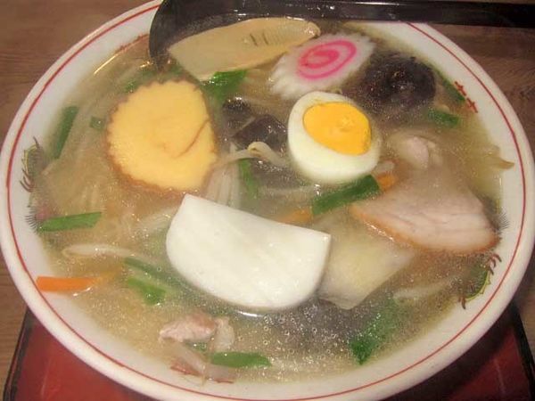 「五目中華ソバ　650円」@さかえやの写真