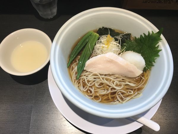 「辛味大根の冷やしらーめん」@らーめん 三極志の写真