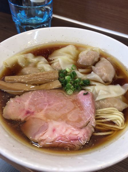 「ワンタン麺 ８５０円」@中華そば さわの写真