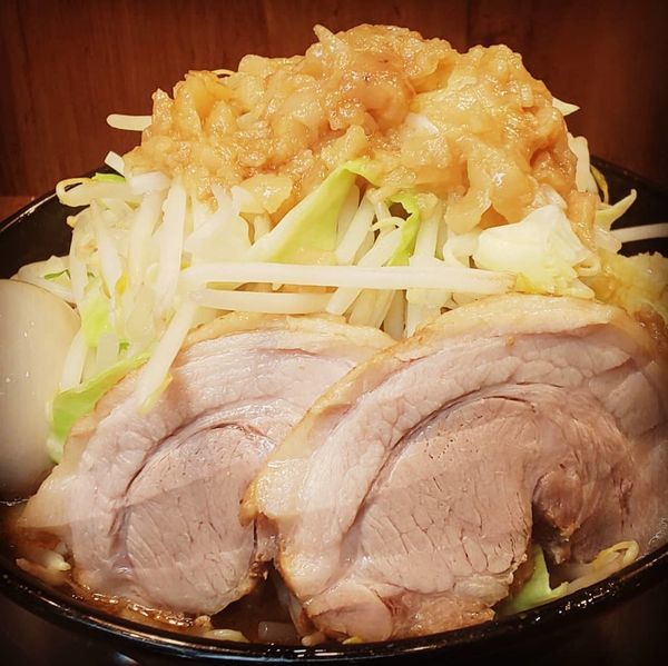 「味噌ラーメン並+豚玉（ヤサイ・アブラダブル・ニンニク）」@ジャンクガレッジ 森下店の写真