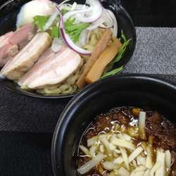 つけあぶらソバ(カレー、チーズ)特盛り