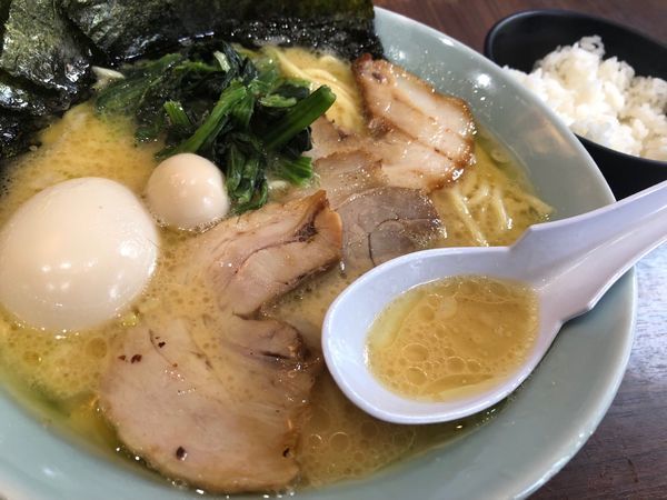 「631ラーメン」@横浜家系らーめん 魂心家 藤沢店の写真