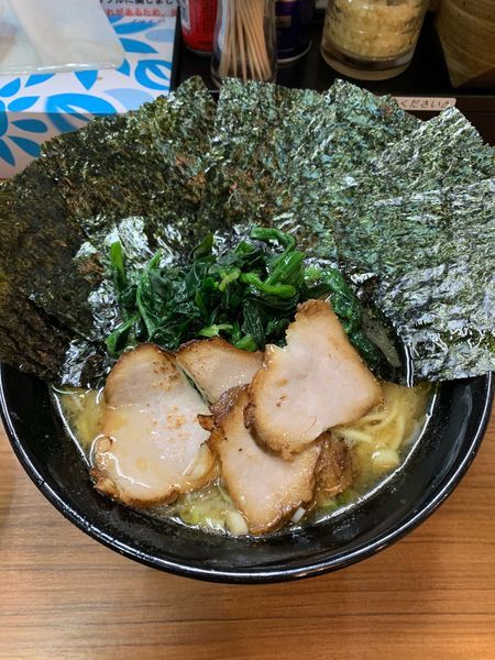 「ラーメン、のり増し、ライス」@麺家ひまりの写真