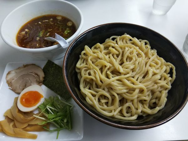 「醤油魚介つけ麺　（大盛自由）」@らーめん道 黒こくやの写真